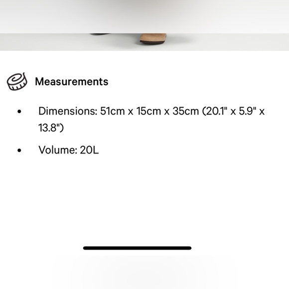 Daily Multi Pocket Tote 20L - Picture 8 of 9